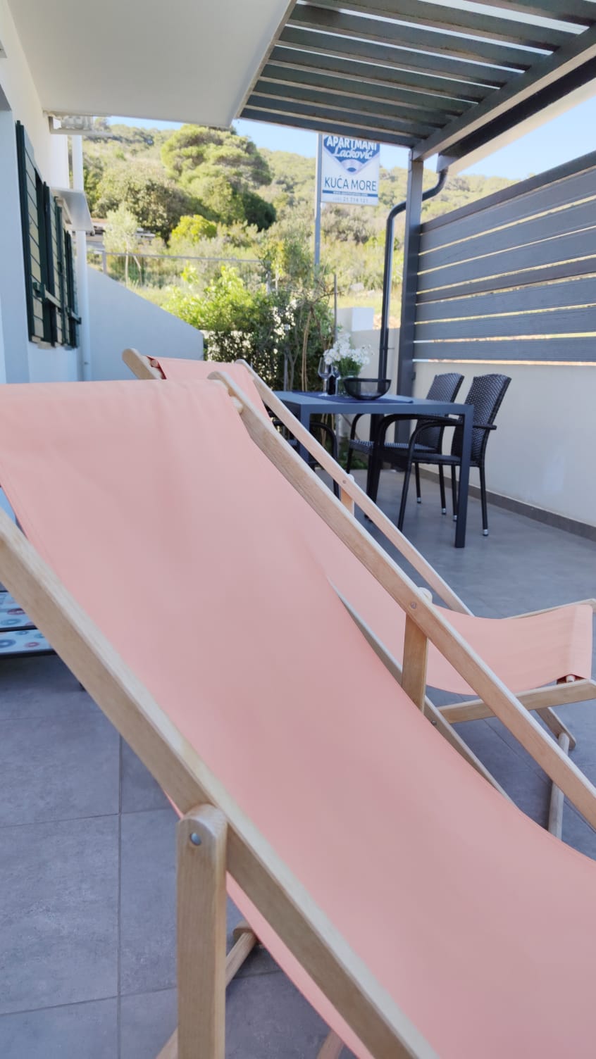 Apartment More 1 - House More, Vis