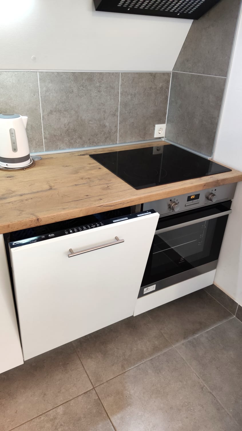 Apartment Rak 3 - House Rak, Vis