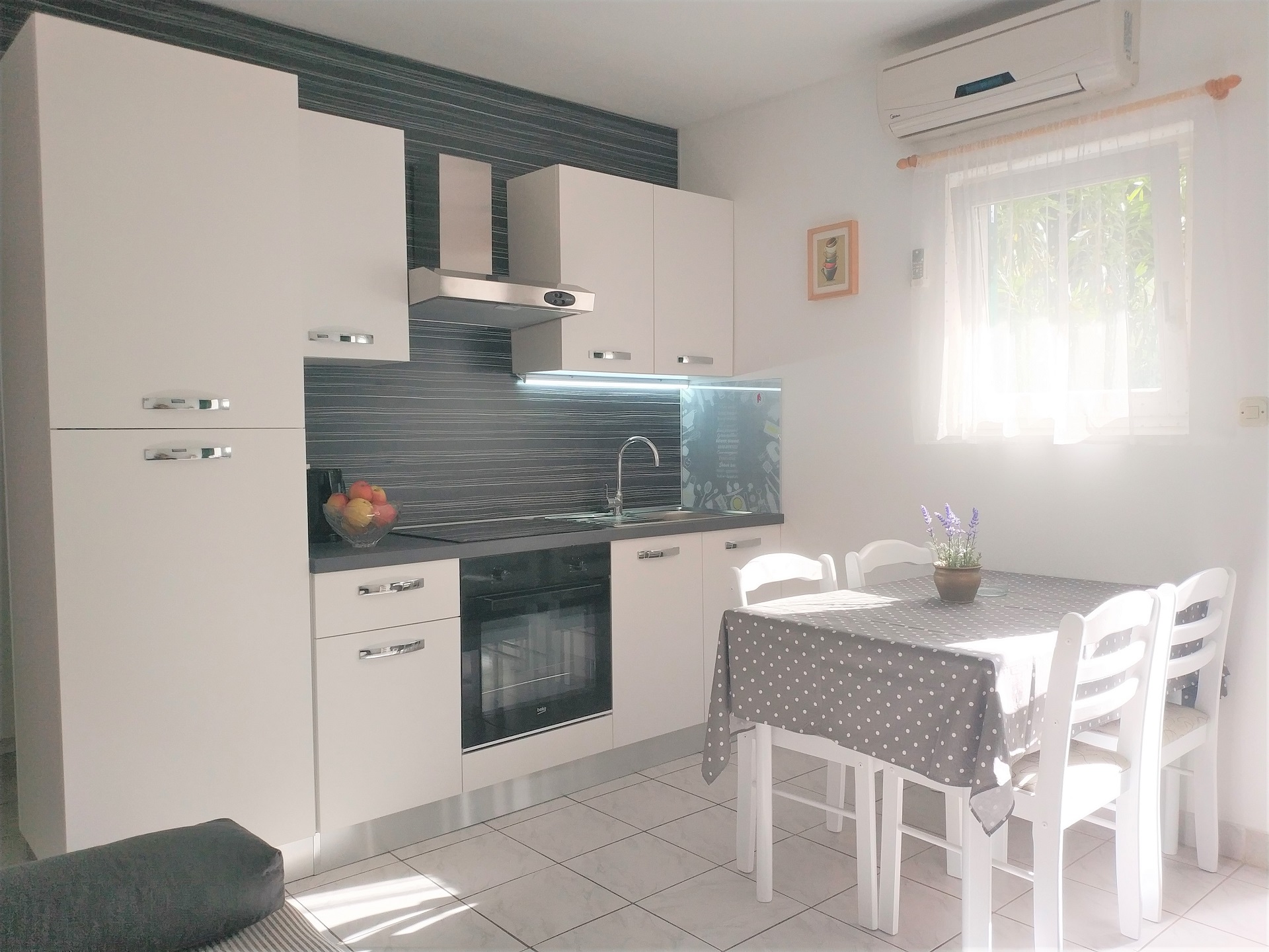 Apartment Rak 3 - House Rak, Vis